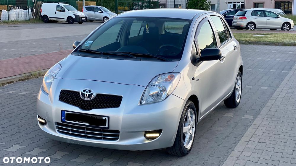 Toyota Yaris 1.4 D-4D Executive - 8