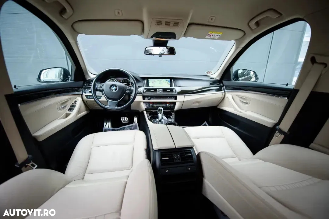 BMW Seria 5 520d xDrive AT - 13