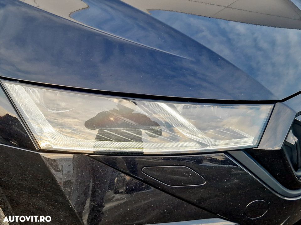 Skoda Octavia RS 2.0 TSI DSG - 9