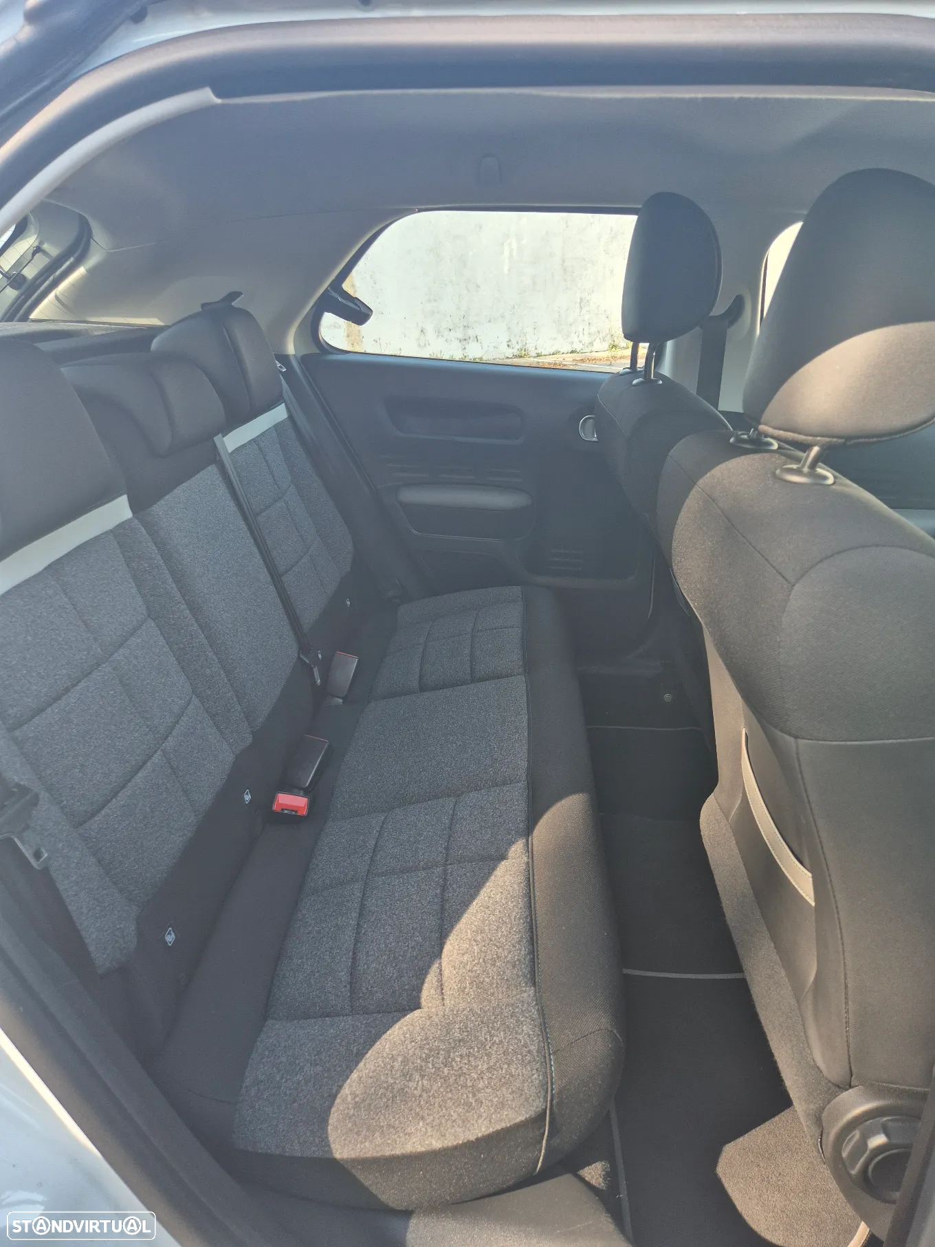 Citroën C4 Cactus 1.6 BlueHDi Feel Business - 18