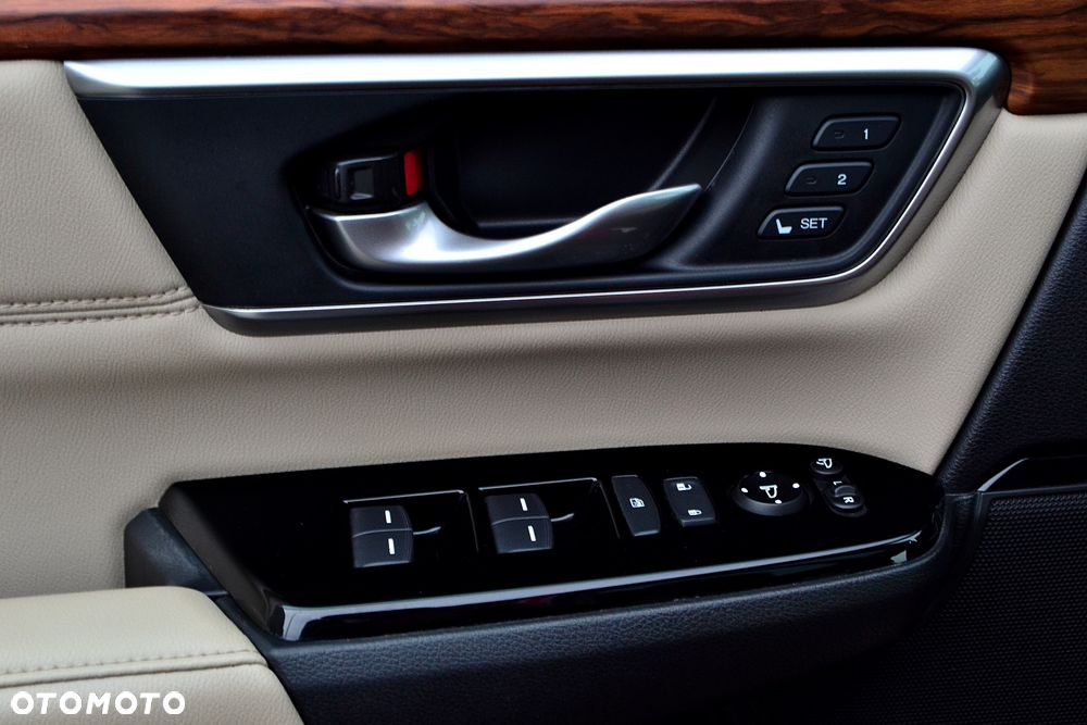 Honda CR-V 1.5T 4WD Executive - 27