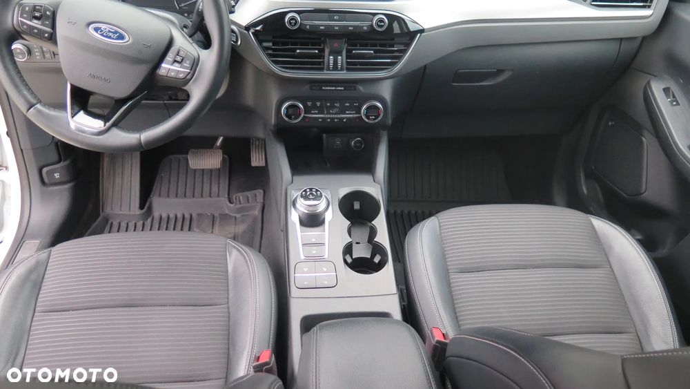 Ford Kuga 2.5P PHEV FWD Titanium - 18