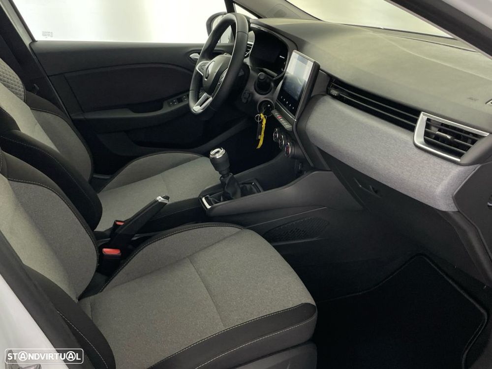 Renault Clio 1.0 TCe Evolution Bi-Fuel - 22