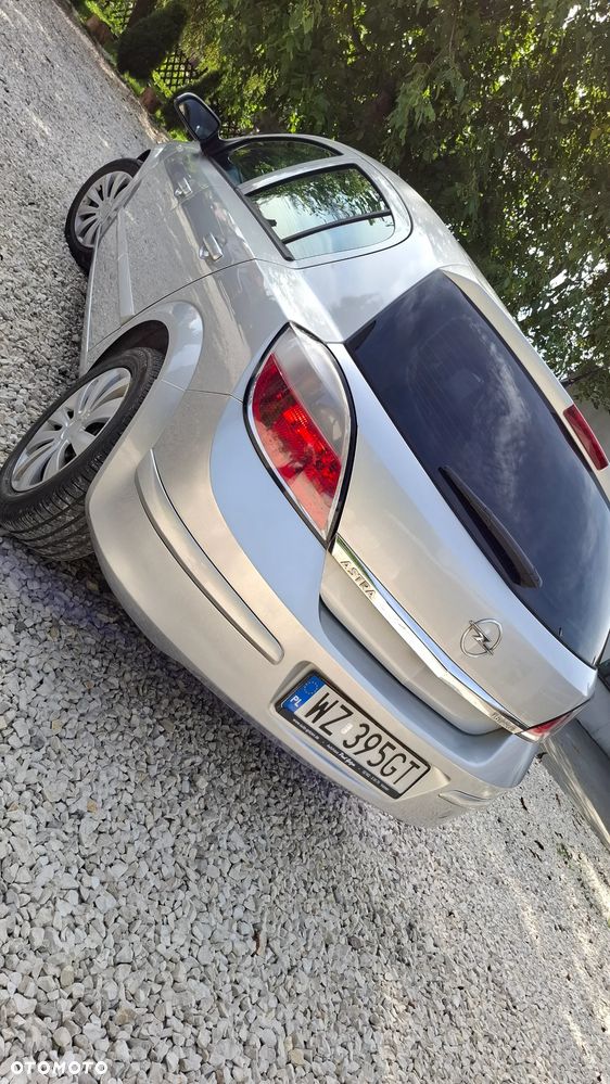 Opel Astra 1.6 Enjoy - 14