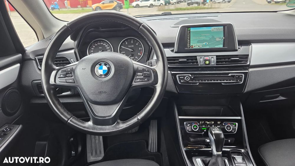 BMW Seria 2 216d Aut. Sport Line - 14