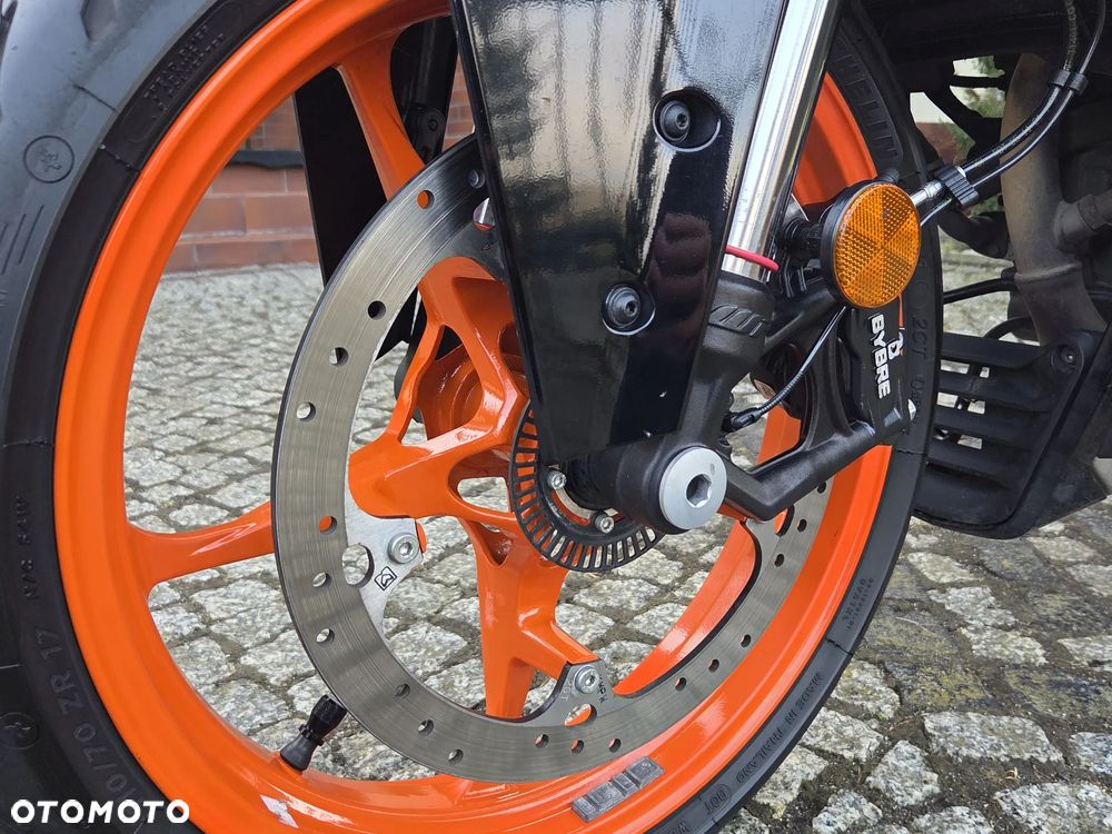 KTM RC 125 - 15
