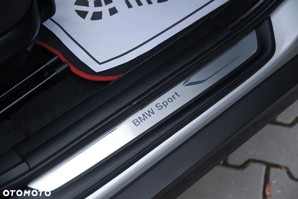 BMW X1 sDrive20d Sport Line - 27