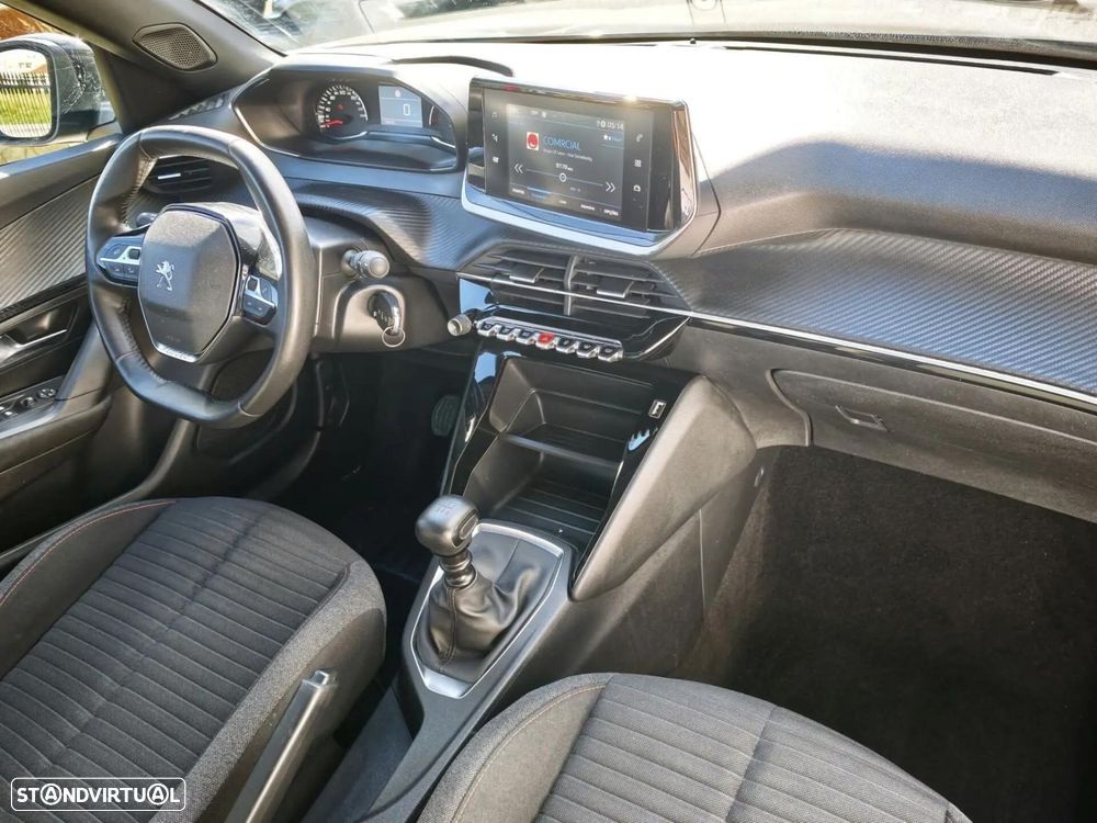 Peugeot 2008 1.2 PureTech Active Pack - 29