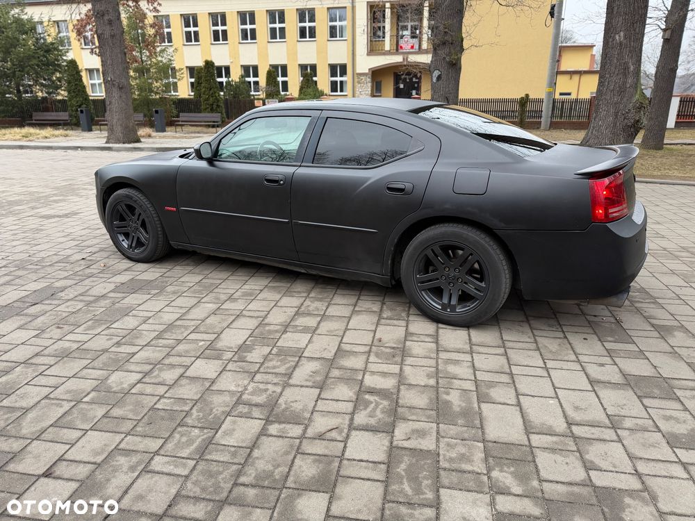 Dodge Charger 5.7 V8 RT - 9