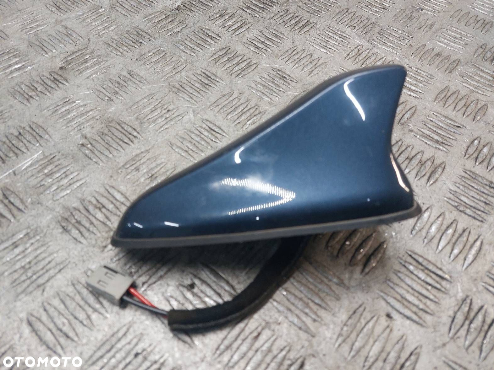 ANTENA DACHOWA REKINEK KIA CEED III 96210-J7000 C7 - 2