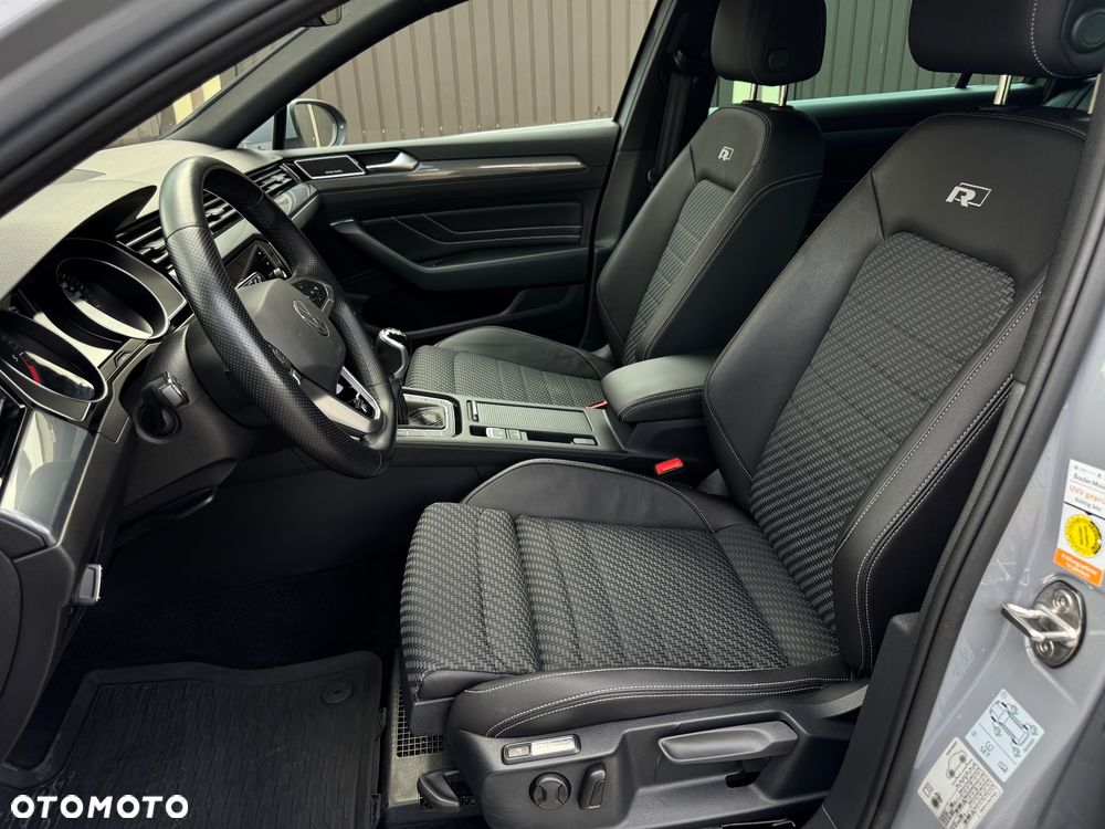 Volkswagen Passat Variant 2.0 TDI SCR Business - 25