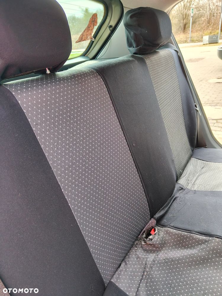 Opel Corsa 1.2 16V Enjoy - 6