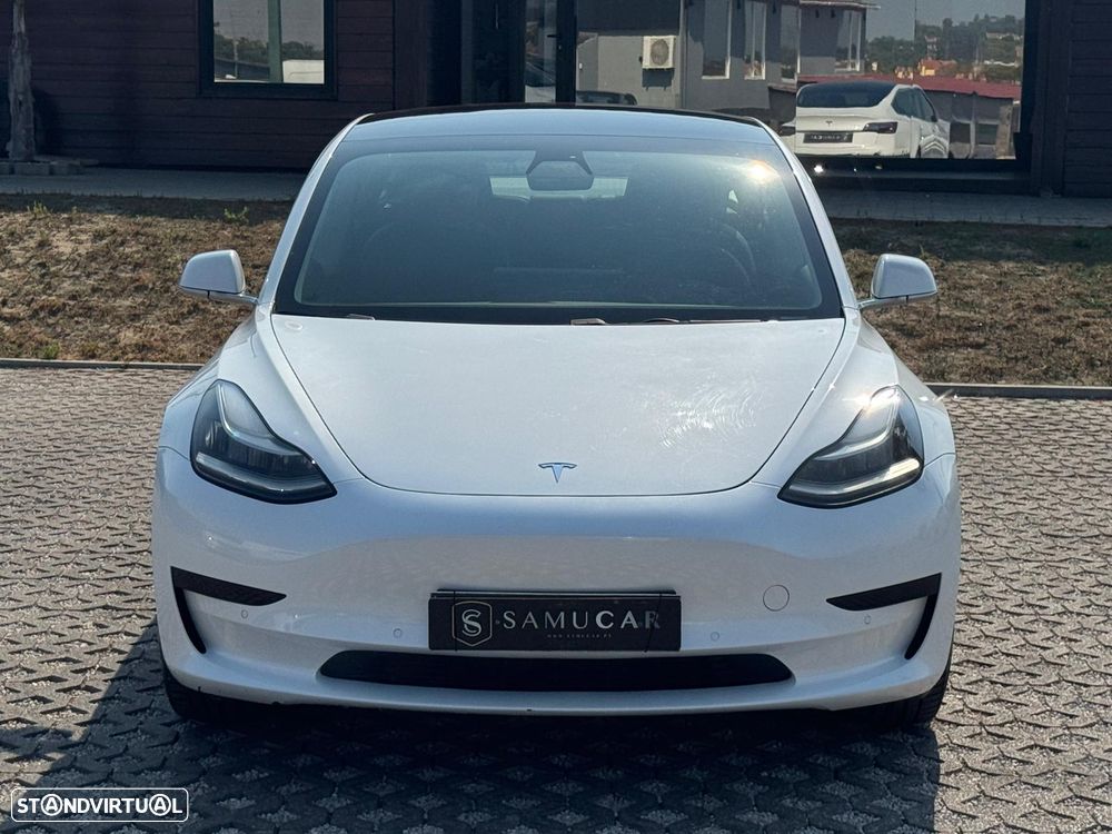 Tesla Model 3 - 30