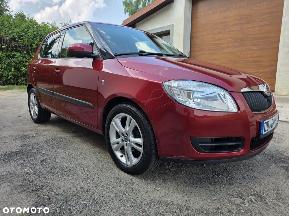 Skoda Fabia 1.6 16V Tiptronic Ambiente - 2