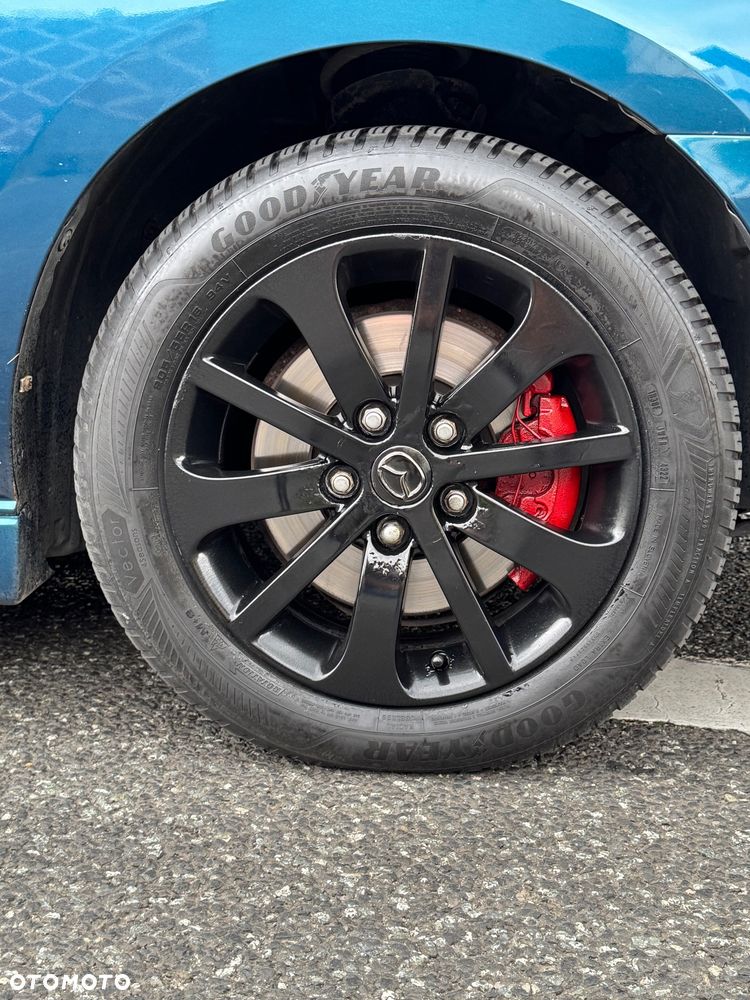 Mazda 5 - 12