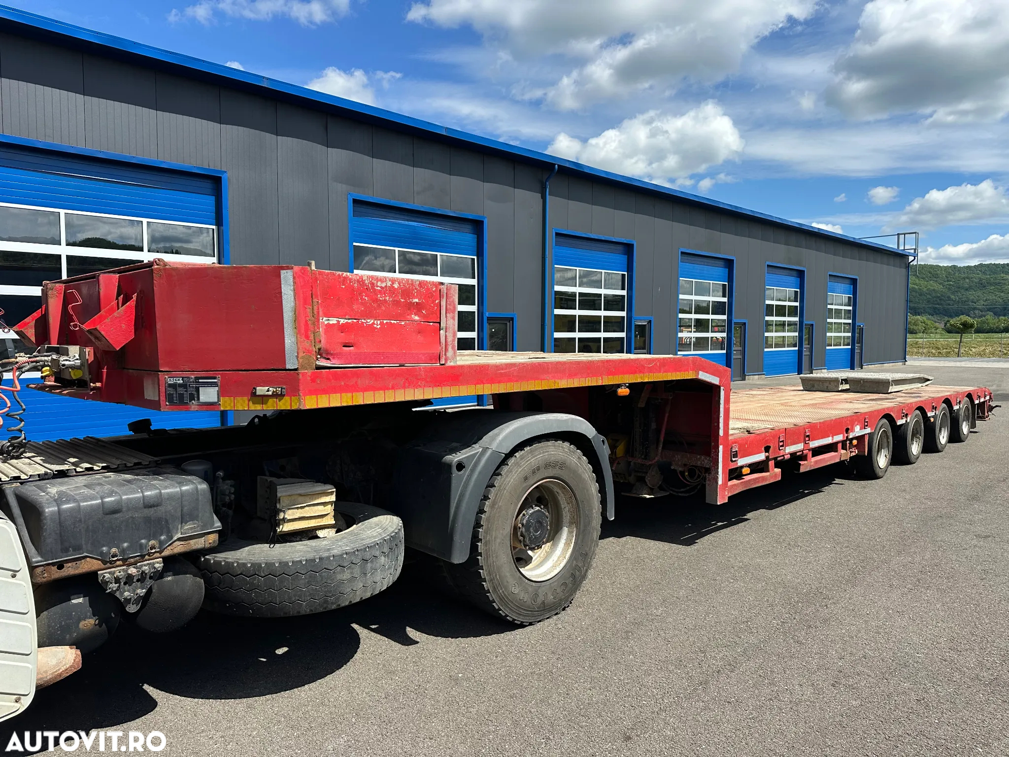 ES-GE •	Trailer ES-GE 4SOU-25-28.2N / Extensibil 19.5m  / Axa Viratoare / Axa Portanta - 3