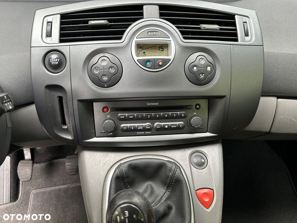 Renault Scenic 1.6 16V Authentique - 12