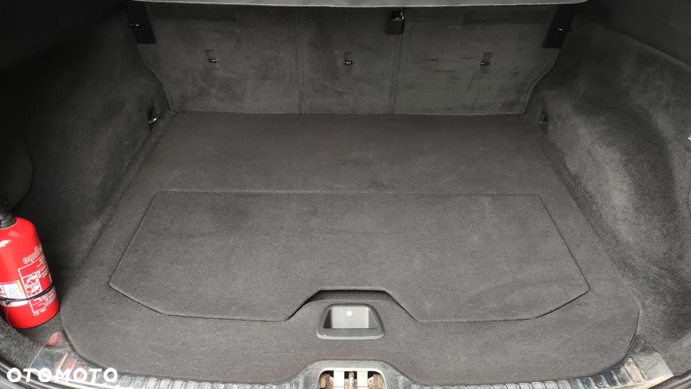Volvo XC 60 - 8
