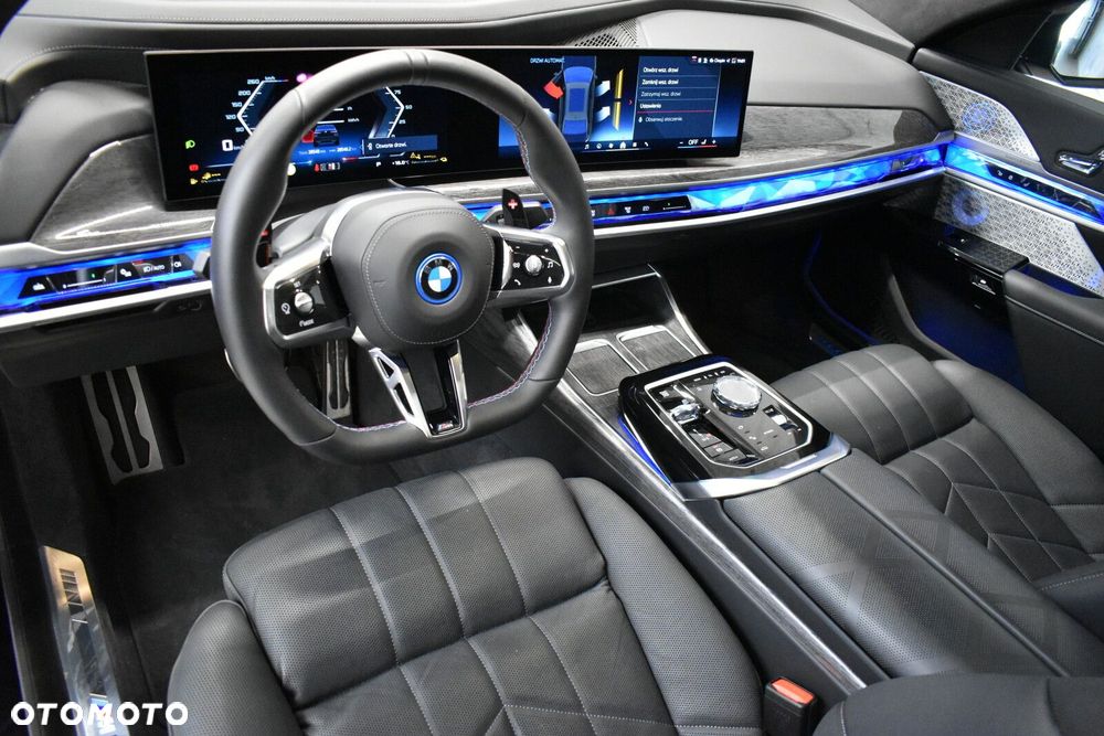 BMW Seria 7 - 5