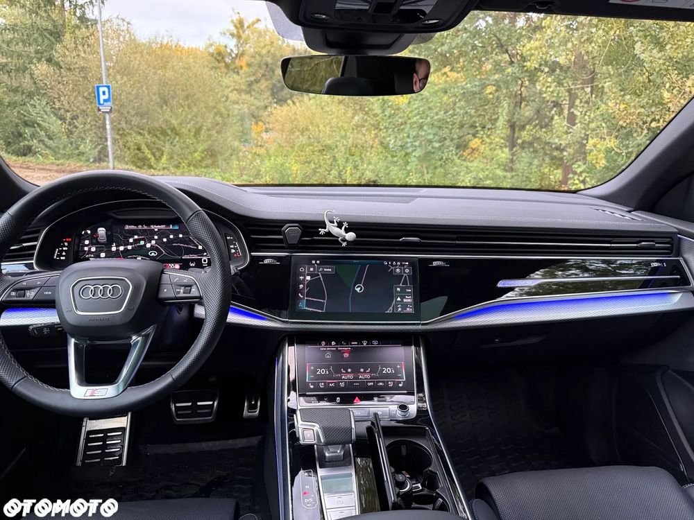 Audi SQ8 - 23