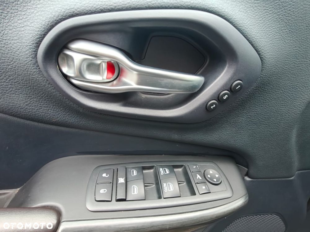 Jeep Cherokee 2.0 Multijet Limited - 16