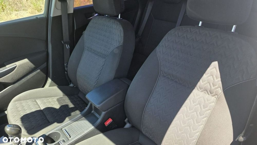 Opel Astra - 18