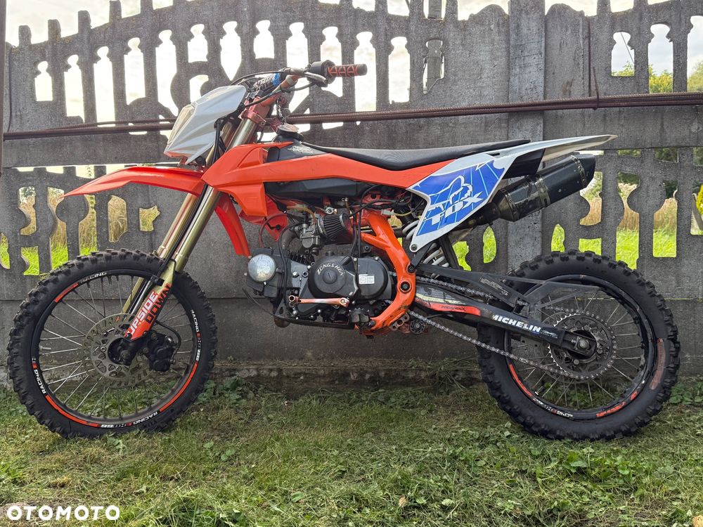 XMOTOS Inny