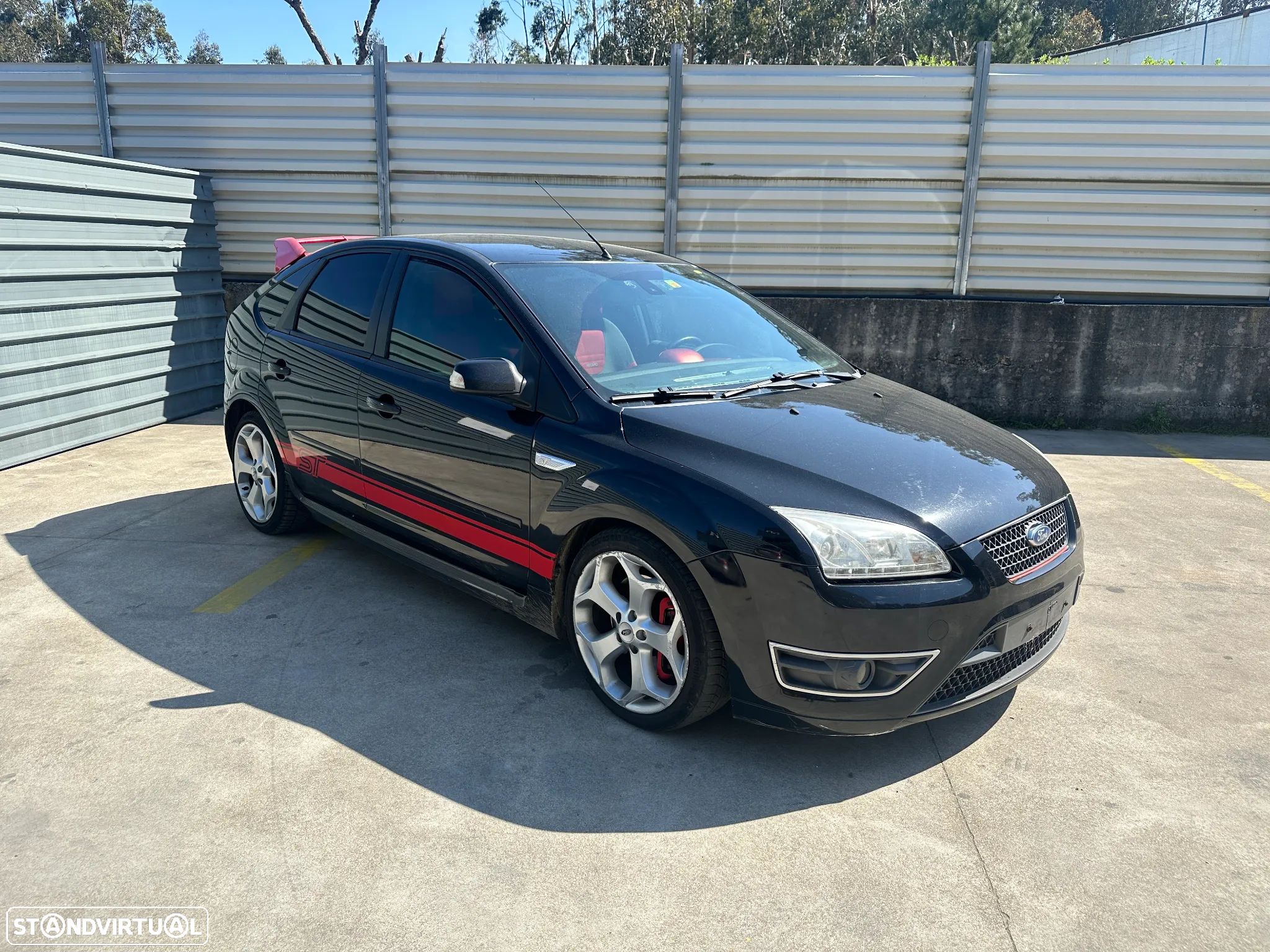 FORD FOCUS 2.5 ST TURDO DE 2007 PARA VENDA DE PEÇAS - 1