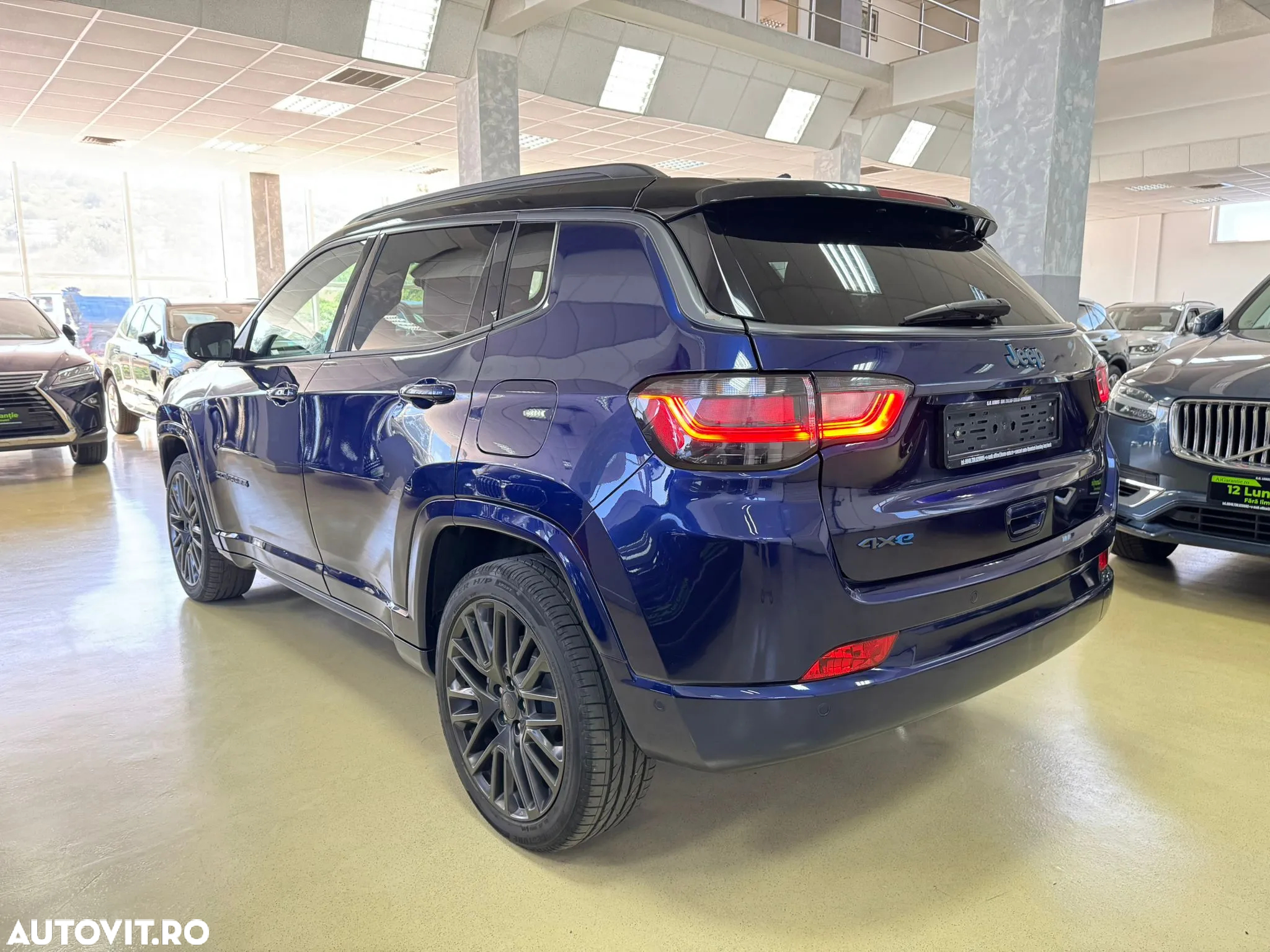 Jeep Compass 1.3 T4 4xe PLUG-IN HYBRID Automatik S - 10