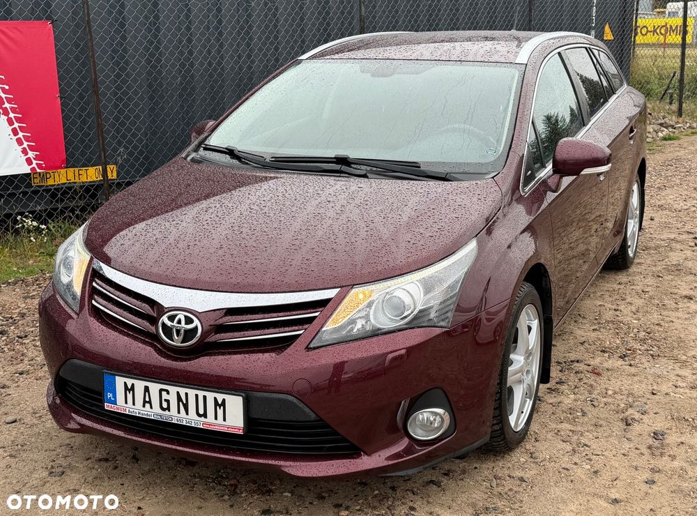 Toyota Avensis - 15