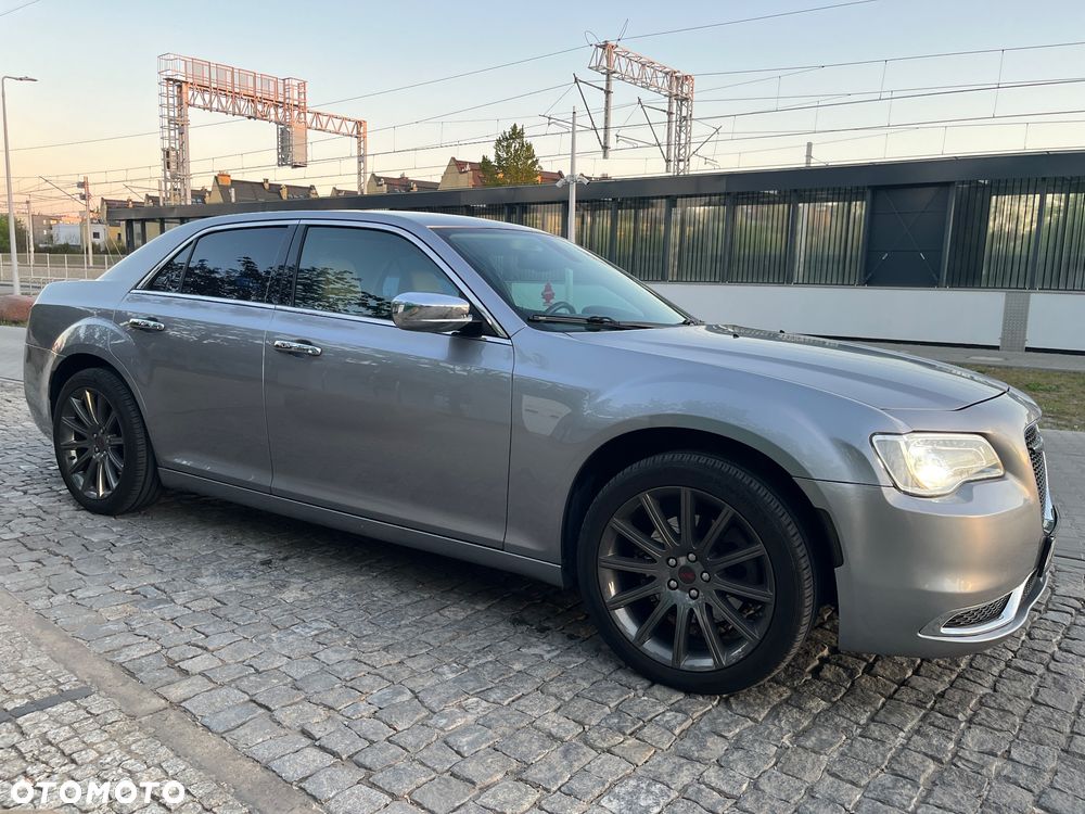 Chrysler 300C 3.5 V6 AWD - 4