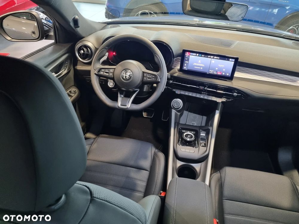 Alfa Romeo Tonale 1.6 JTD T4 TI DCT - 8
