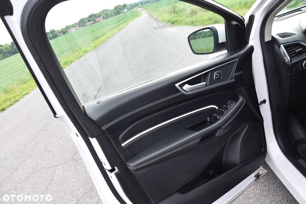 Ford Edge 2.0 TDCi Bi-Turbo 4x4 Vignale - 18