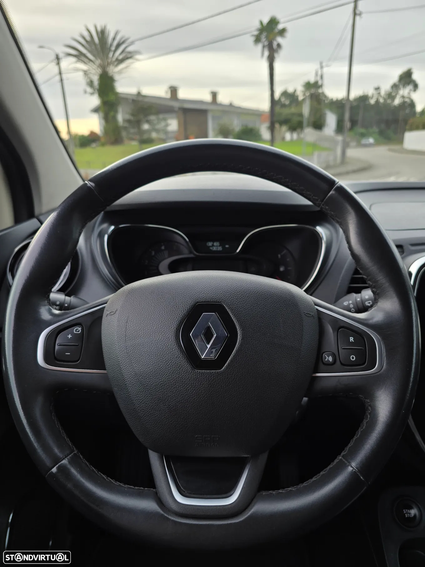 Renault Captur 1.5 dCi Exclusive - 28