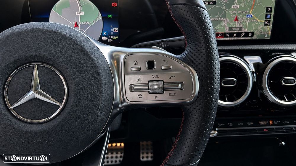 Mercedes-Benz A 250 - 30