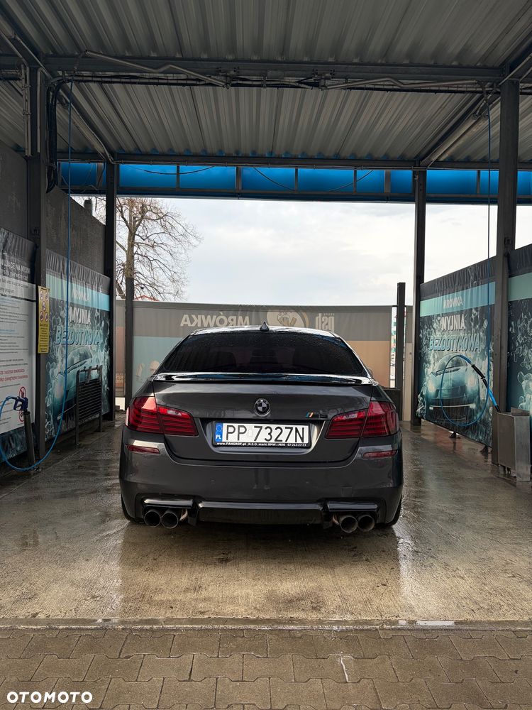 BMW Seria 5 535i - 4