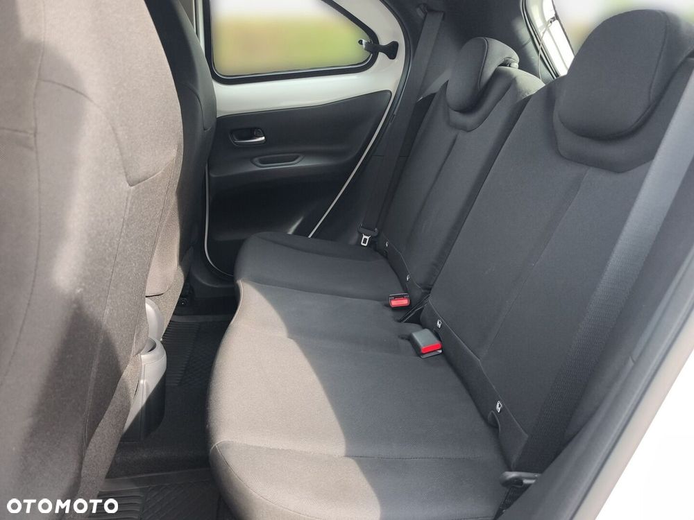 Toyota Aygo X - 14