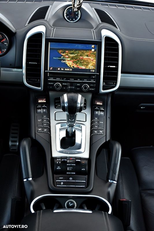 Porsche Cayenne S Tiptronic S - 21