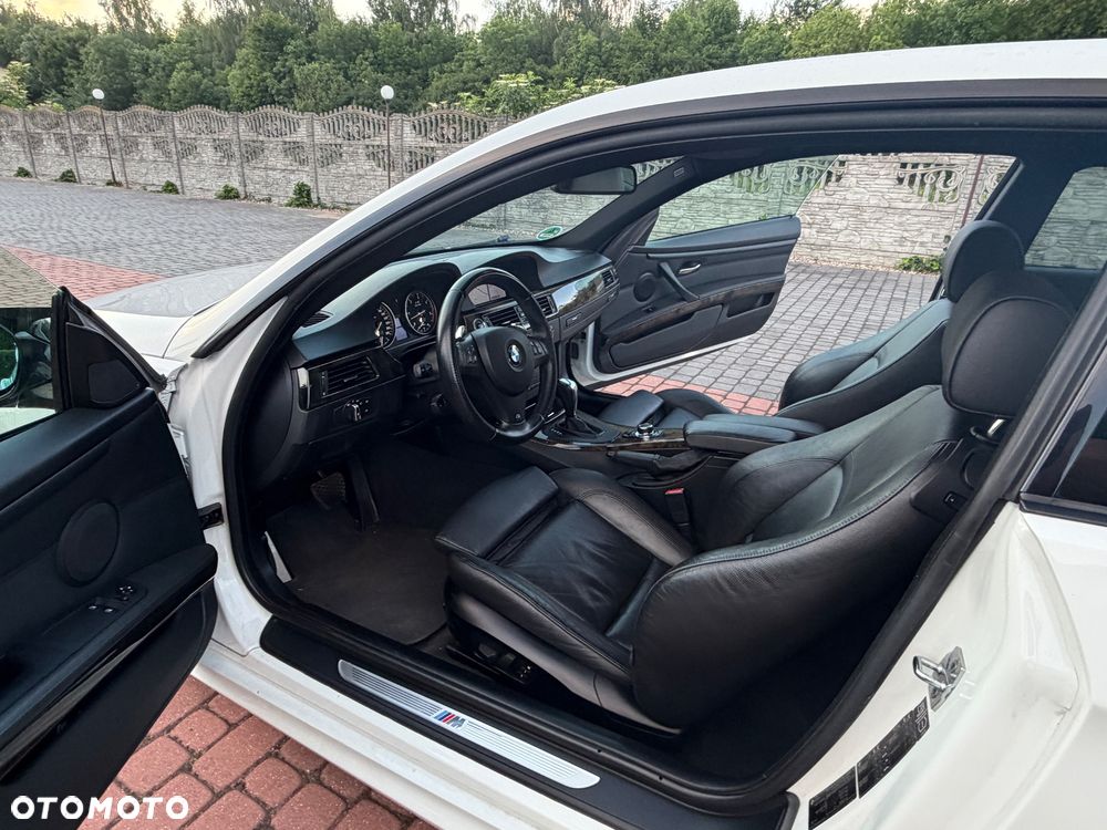 BMW Seria 3 330d M Sport Edition - 21