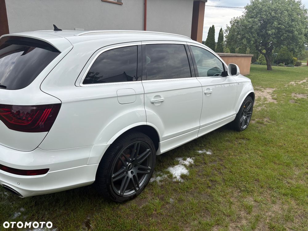 Audi Q7 - 3