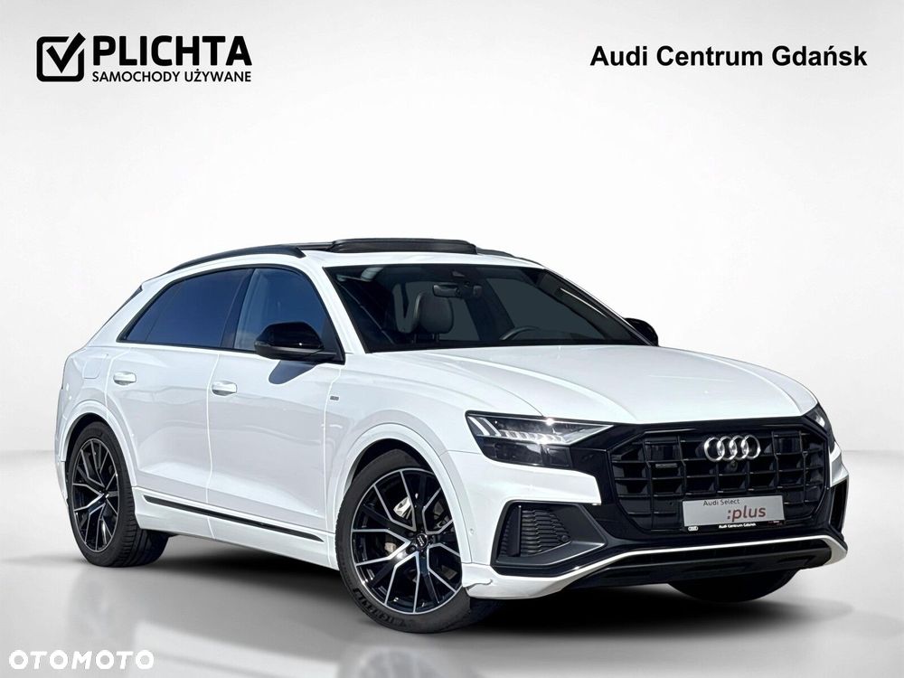 Audi Q8 - 8