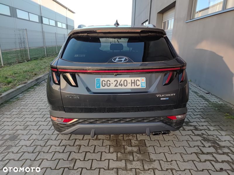 Hyundai Tucson 1.6 CRDi 48V-Hybrid 2WD DCT Select - 11