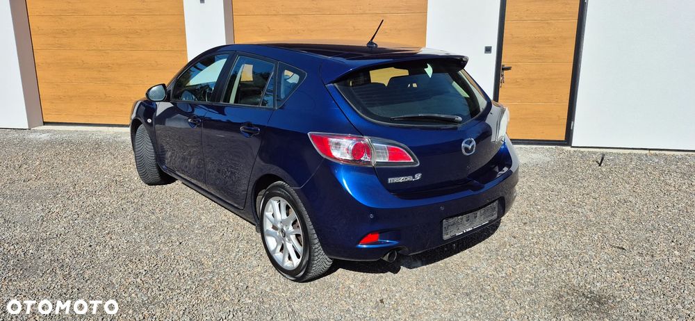 Mazda 3 - 6