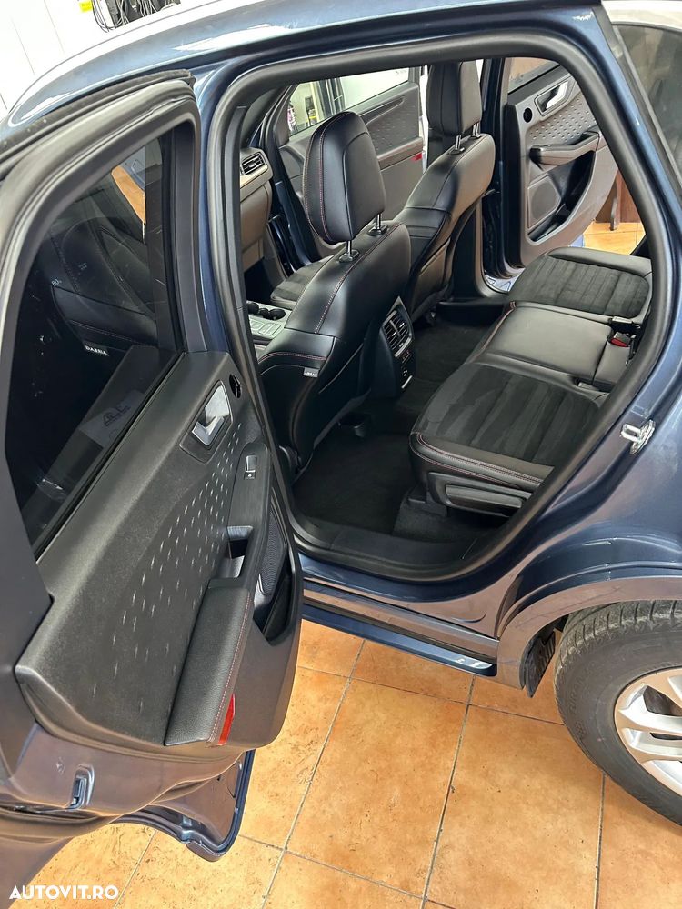 Ford Kuga ver-2-5-duratec-phev-st-line - 8