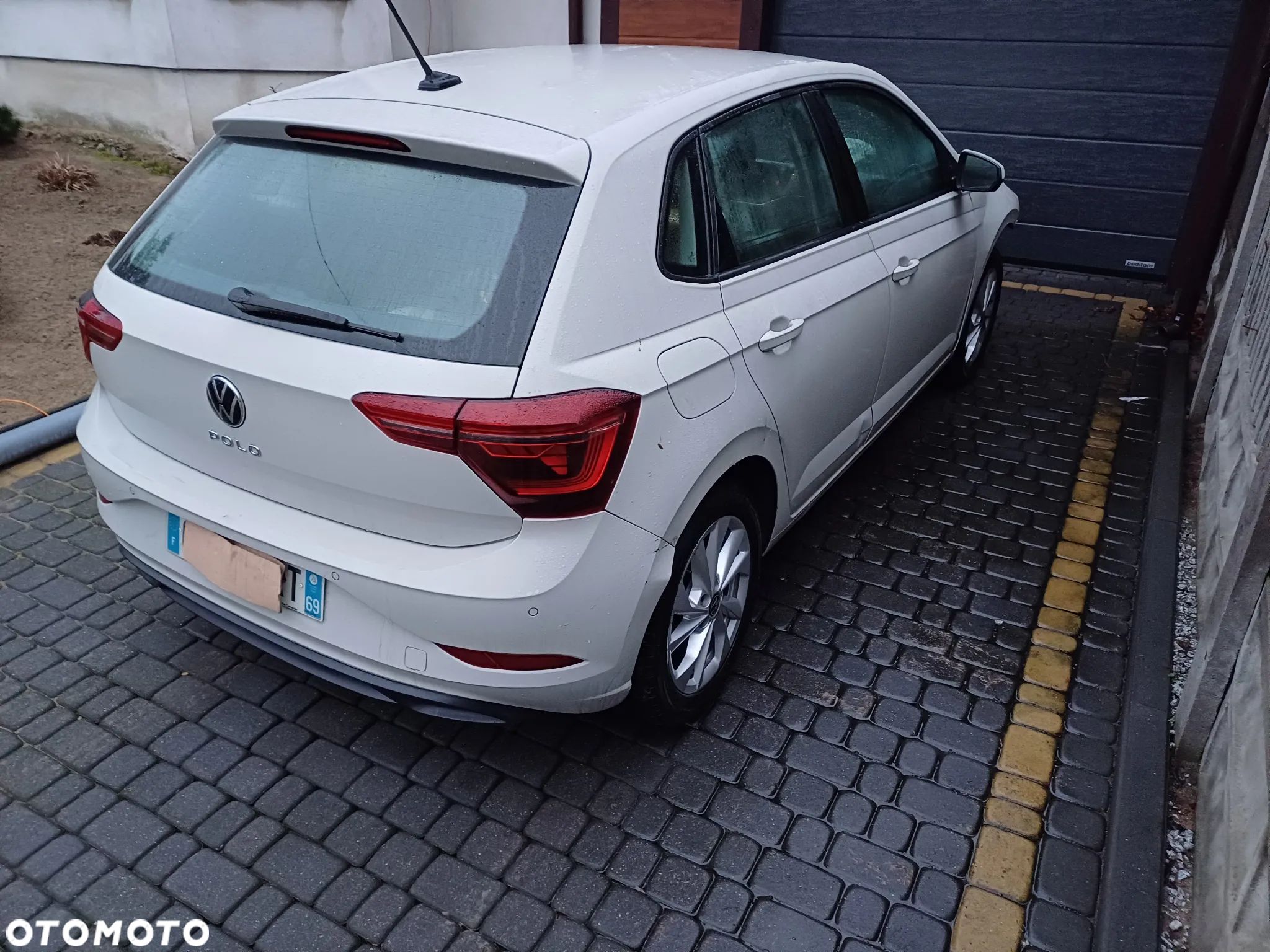 Volkswagen Polo 1.0 TSI Highline - 1