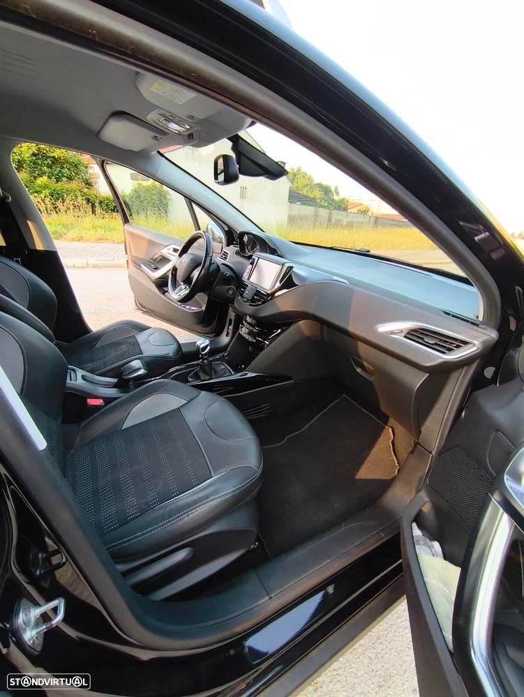 Peugeot 2008 BlueHDi FAP 120 STOP & START Allure - 4