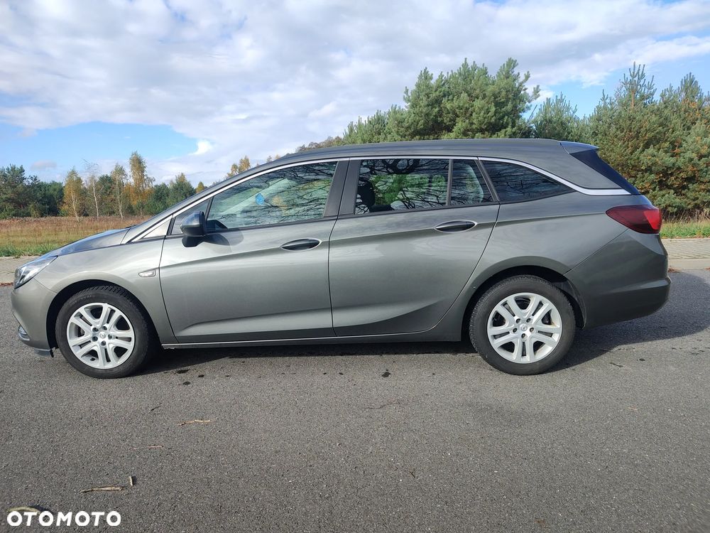 Opel Astra 1.6 CDTI Cosmo - 7