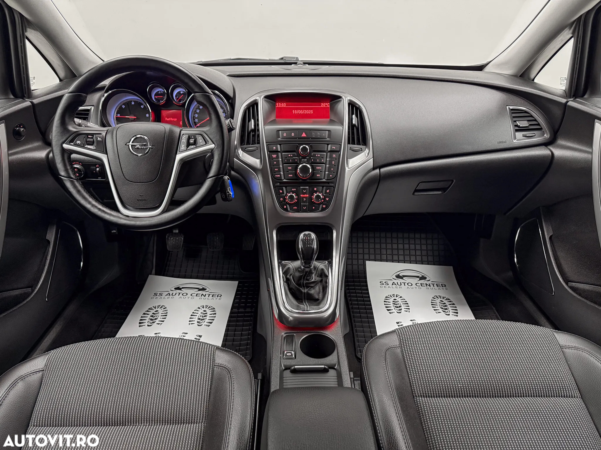Opel Astra 2.0 CDTI DPF Design Edition - 5