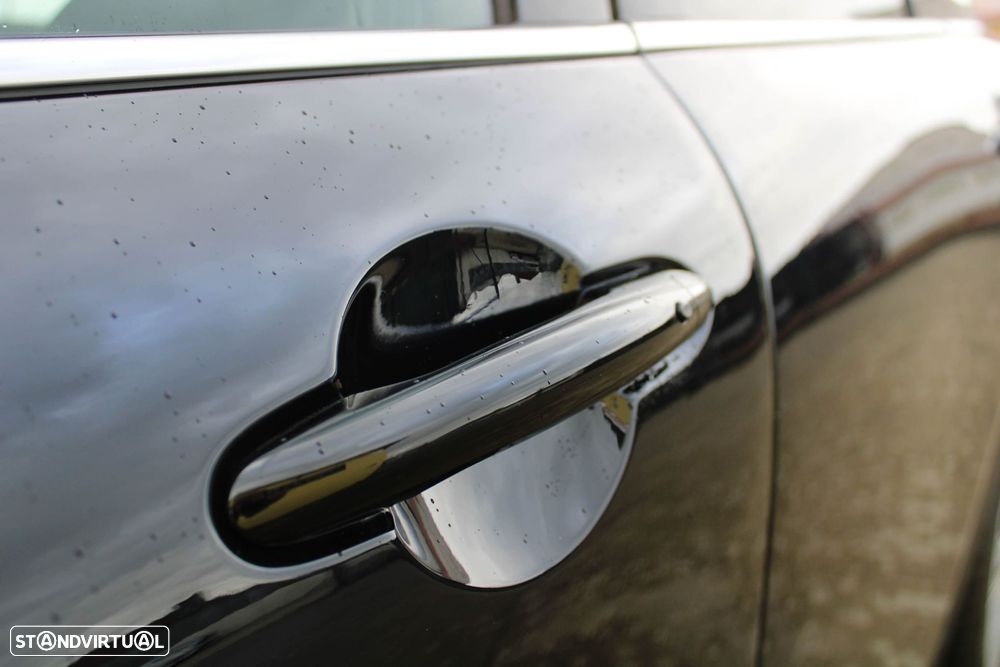 MINI Clubman Cooper Premium Plus Yours Auto - 26