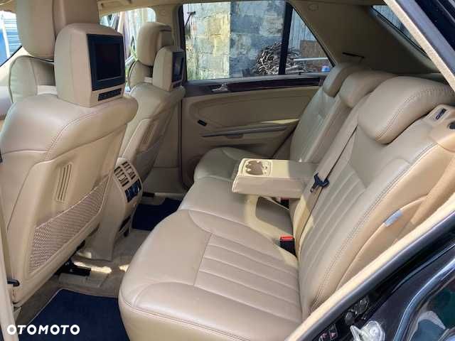 Mercedes-Benz ML - 6